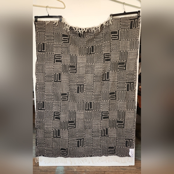 FRAME Brand Virgin Wool + Cashmere Blanket Throw Fringed Soft Designer Italy - Picture 5 of 12